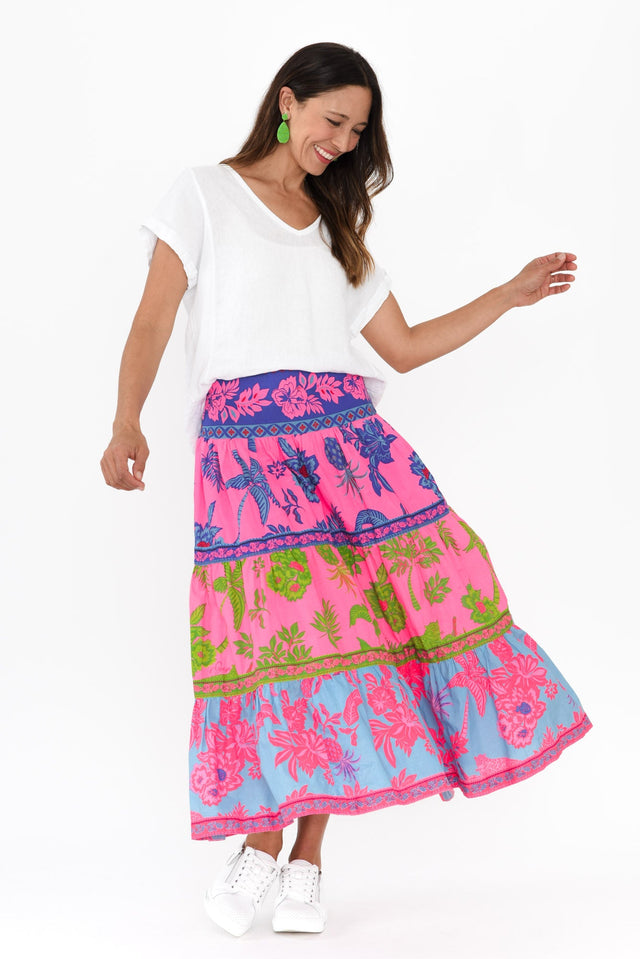 alt text|model:Cara image 6