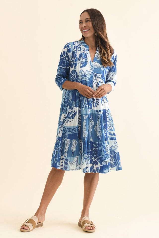 alt text|model:Cara image 8