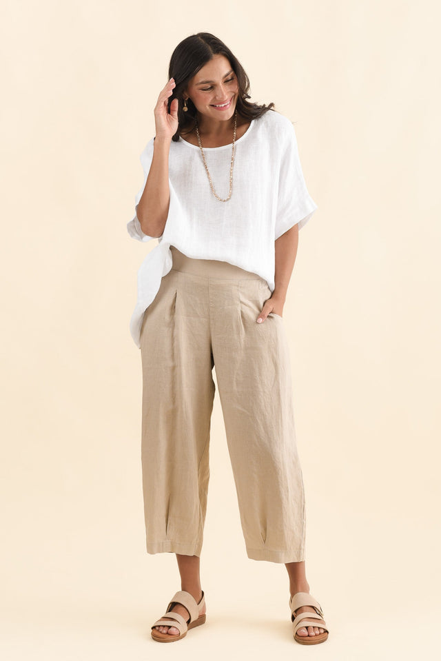 alt text|model:Brontie image 6