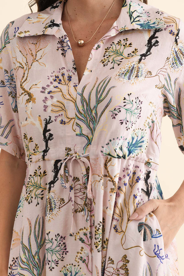 alt text|model:MJ image 5