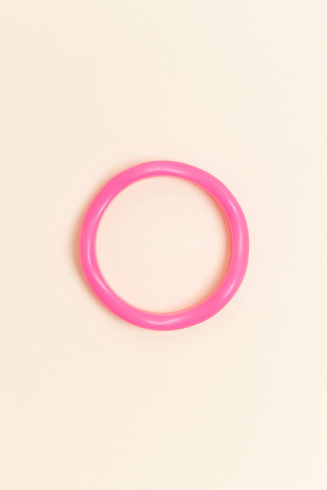 Lia Hot Pink Resin Wave Bangle