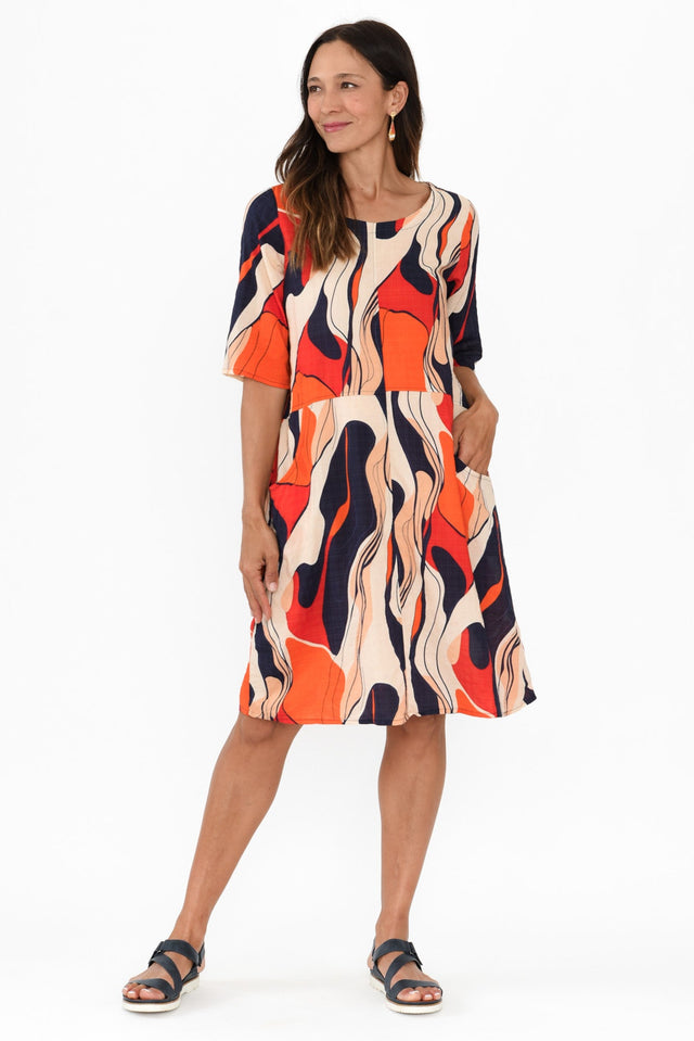 alt text|model:Cara image 3