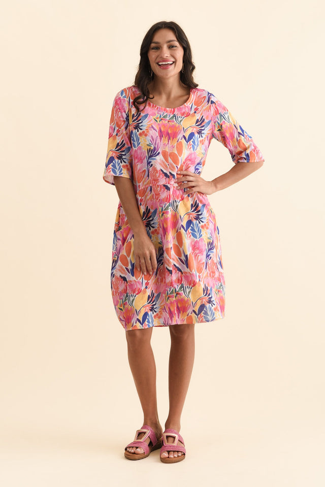 alt text|model:Brontie image 7