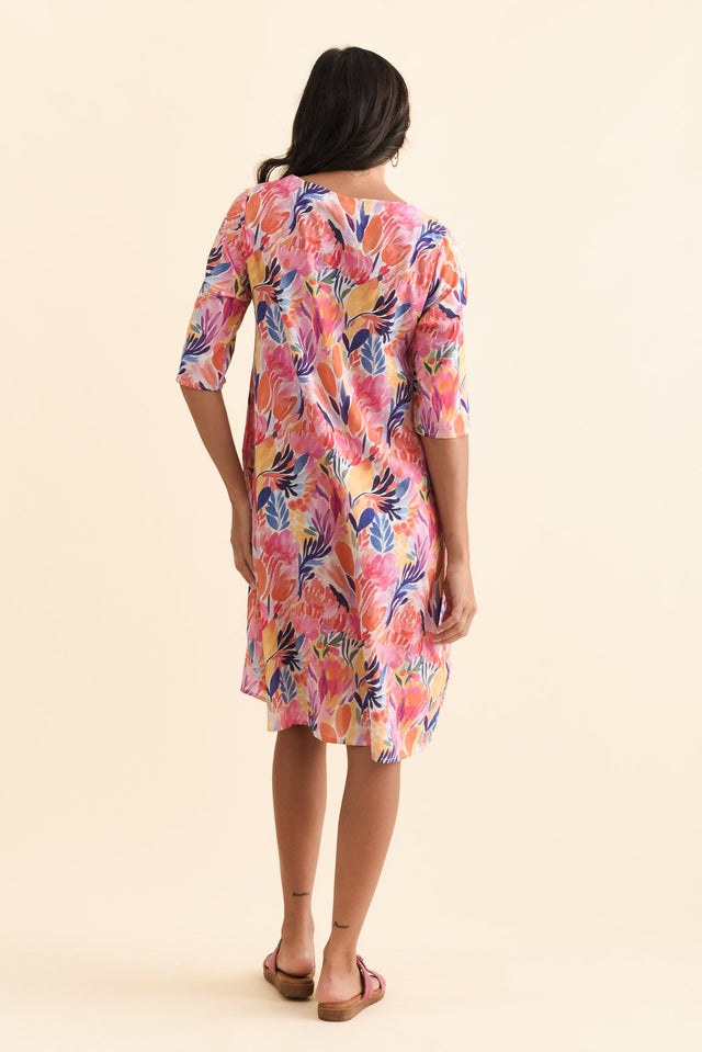 alt text|model:Brontie image 5