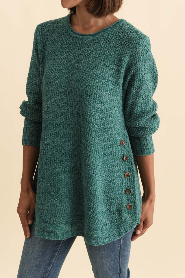 alt text|model:Cara image 5