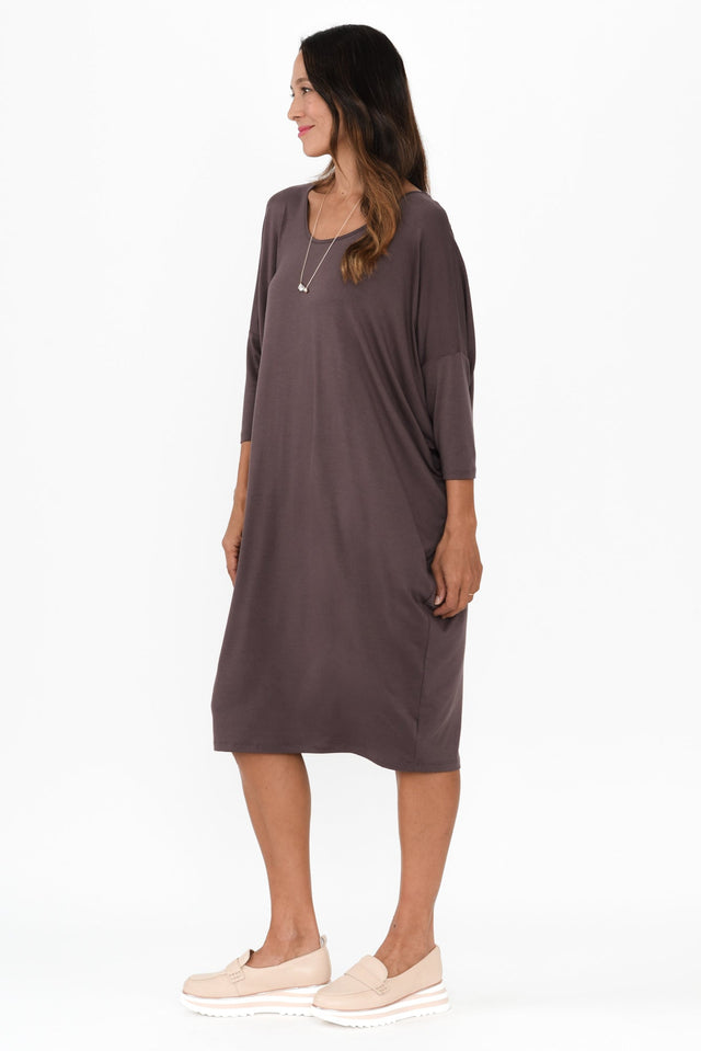 alt text|model:Cara image 4