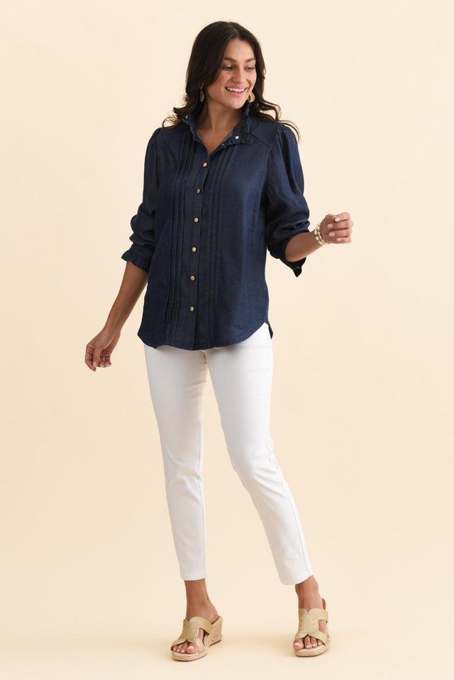 alt text|model:Brontie image 7