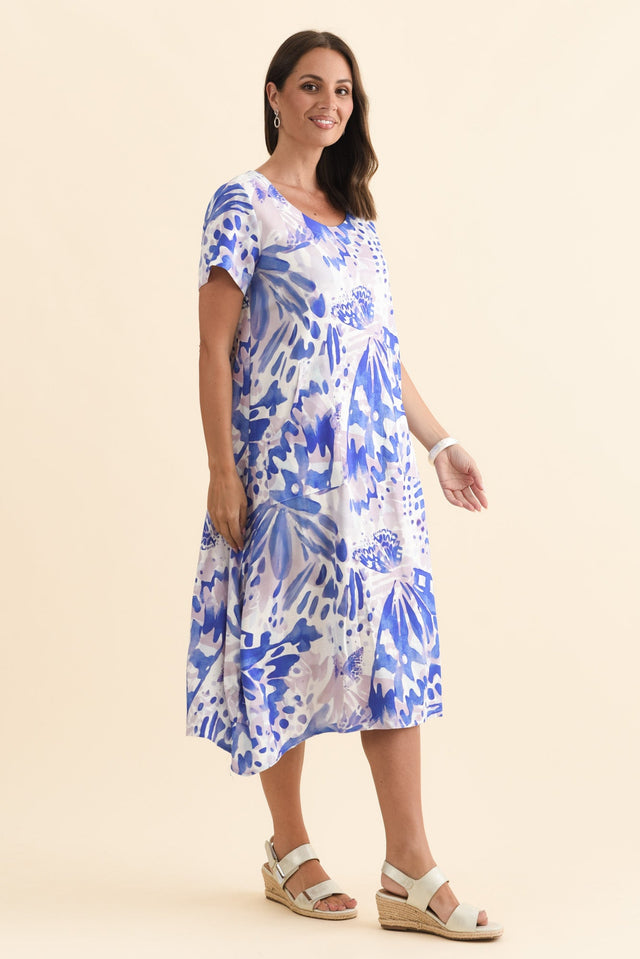 alt text|model:MJ image 5