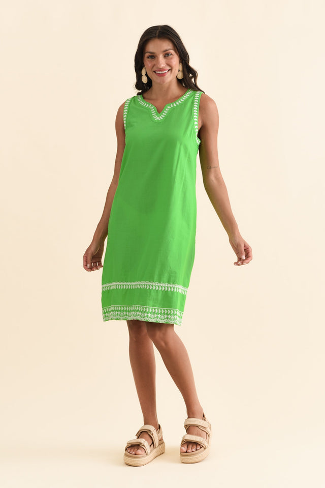 alt text|model:Brontie image 7