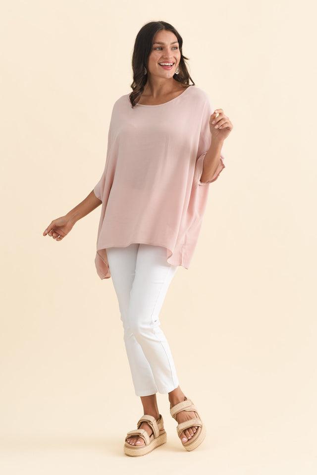 alt text|model:Brontie image 7