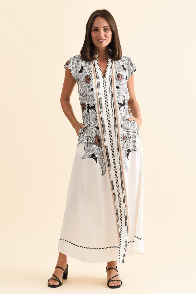 alt text|model:MJ image 6