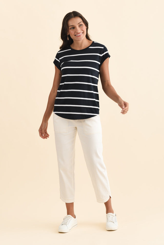 alt text|model:Brontie