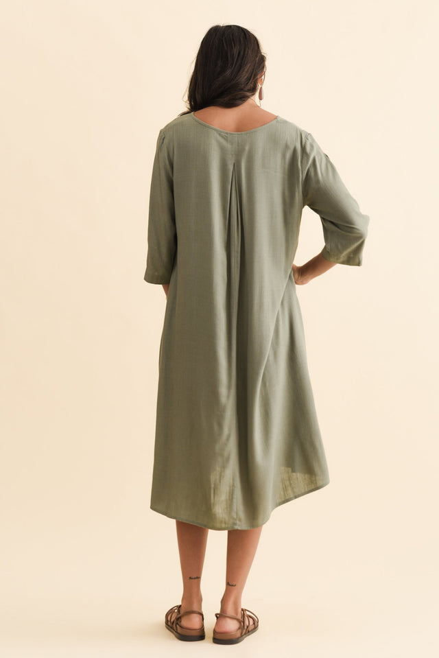 alt text|model:Brontie image 4