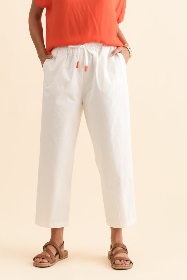 alt text|model:MJ image 3