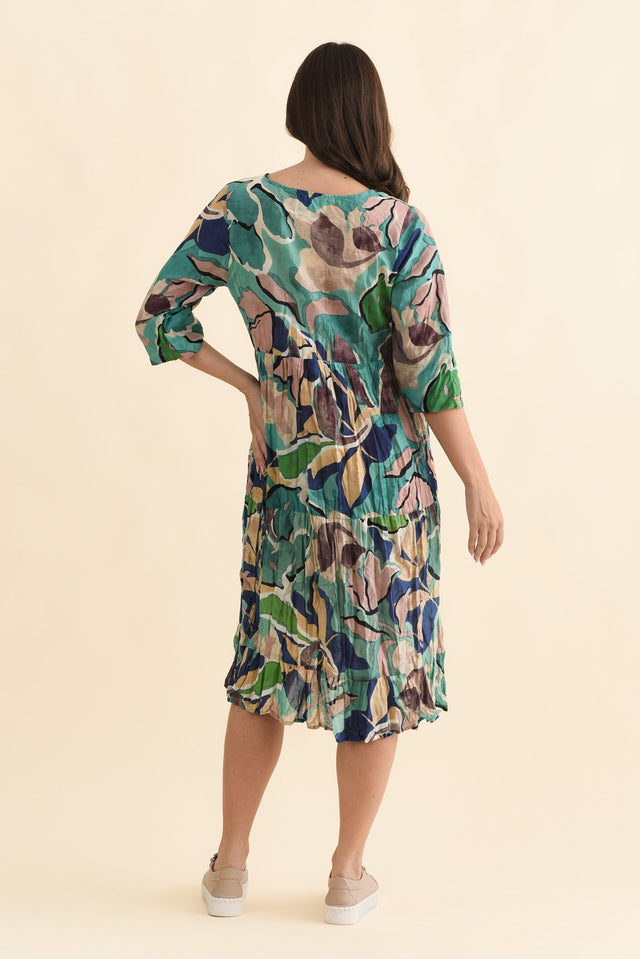 alt text|model:MJ image 4