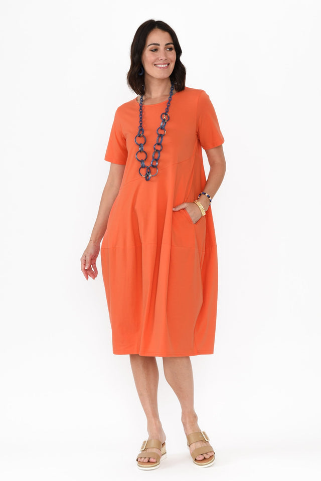 alt text|model:adele image 3