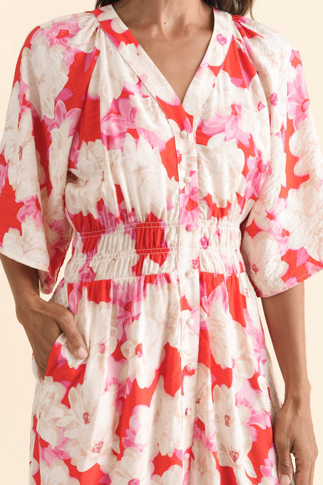 alt text|model:Cara image 7