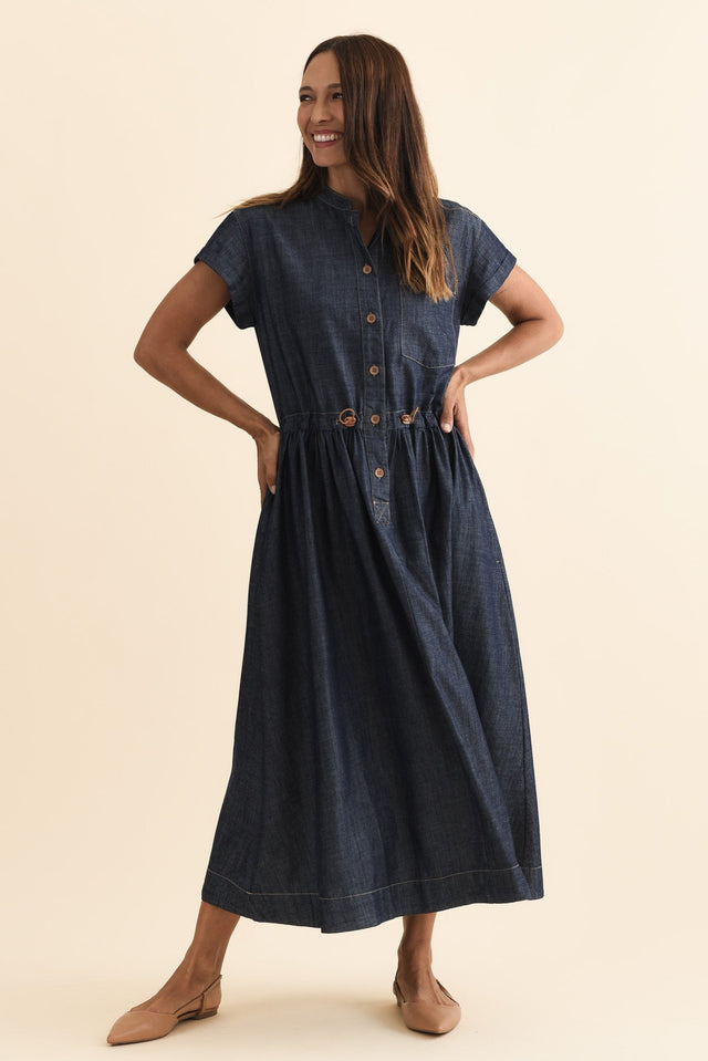 alt text|model:Cara image 7