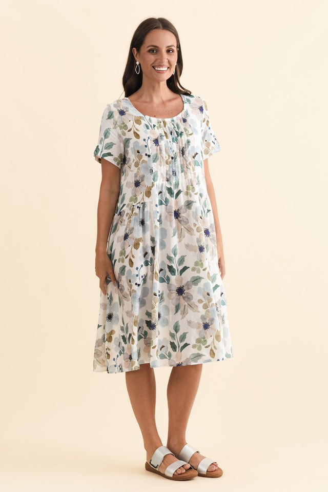 alt text|model:MJ image 5