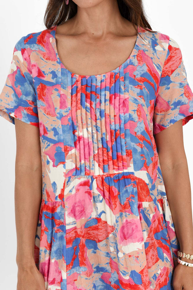 alt text|model:Cara image 6