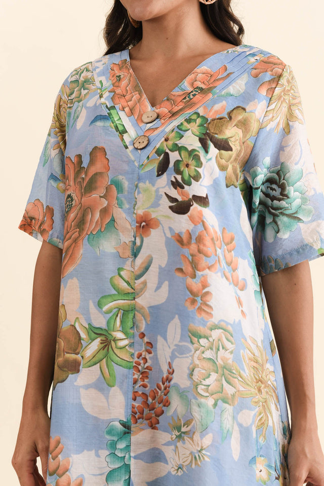 alt text|model:Brontie image 5