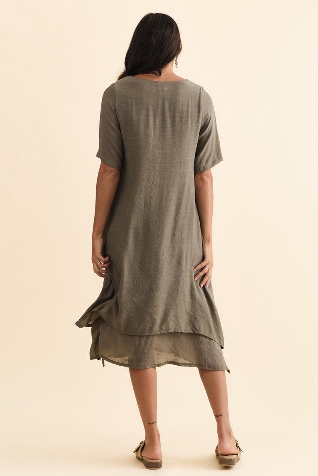 alt text|model:Brontie image 6