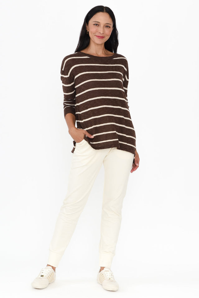 alt text|model:Cara image 8