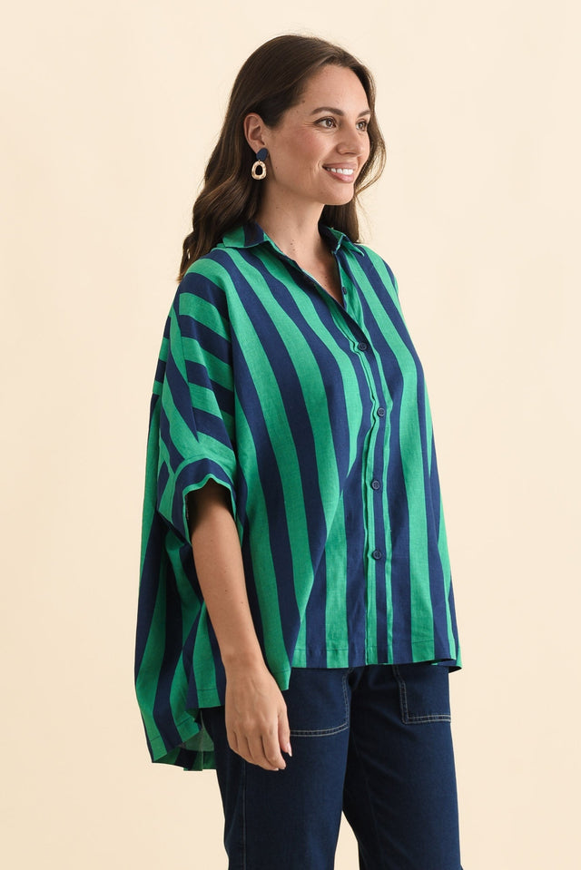 alt text|model:MJ image 4