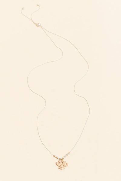 Petrina Gold Daisy Pendant Necklace