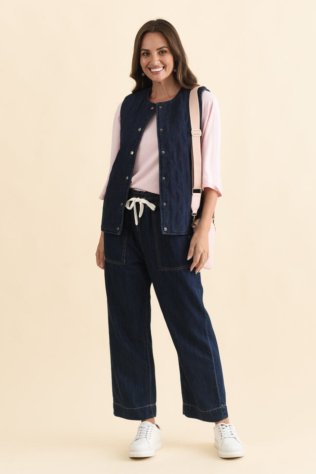 alt text|model:MJ image 6