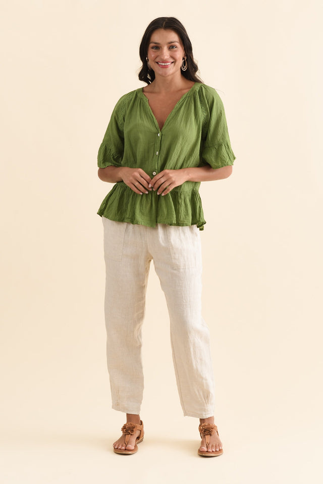 alt text|model:Brontie image 7