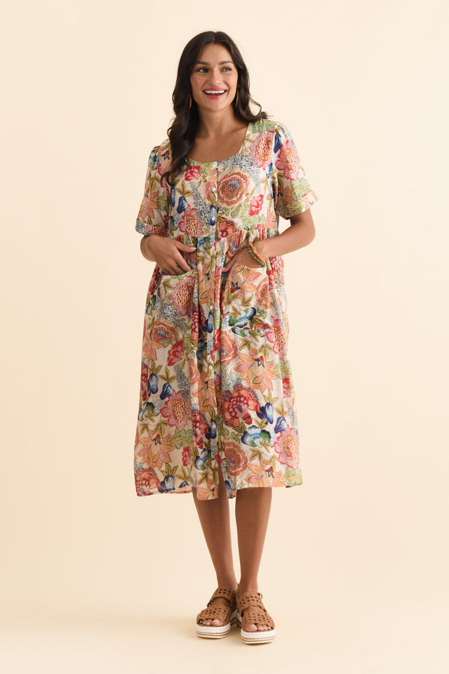 alt text|model:Brontie image 7