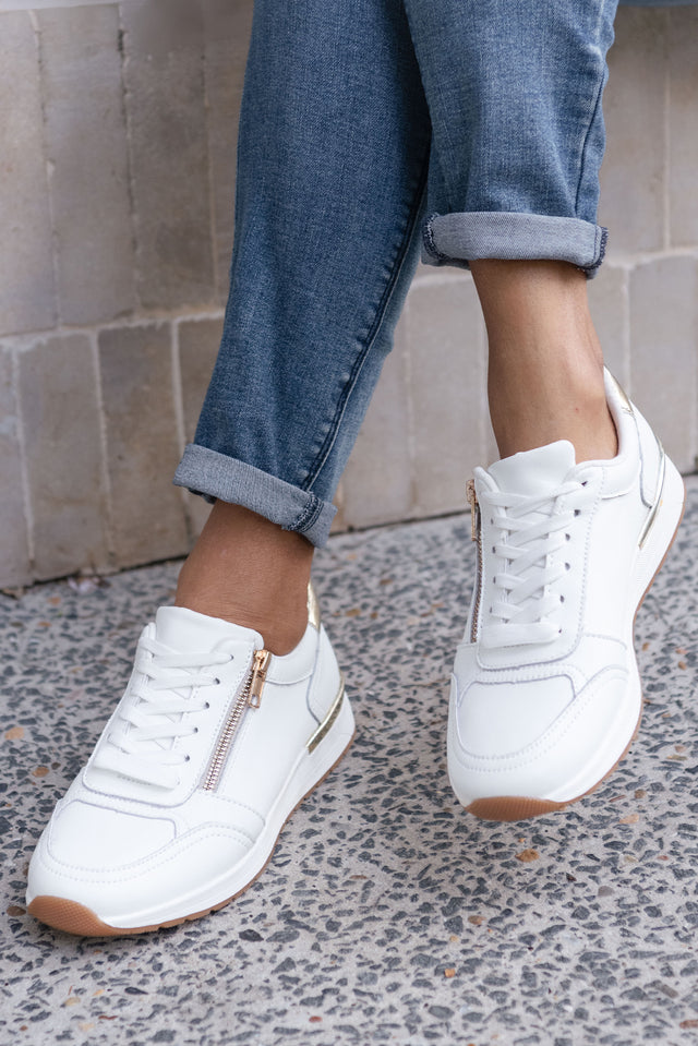 Glebe White Contrast Leather Zip Sneaker