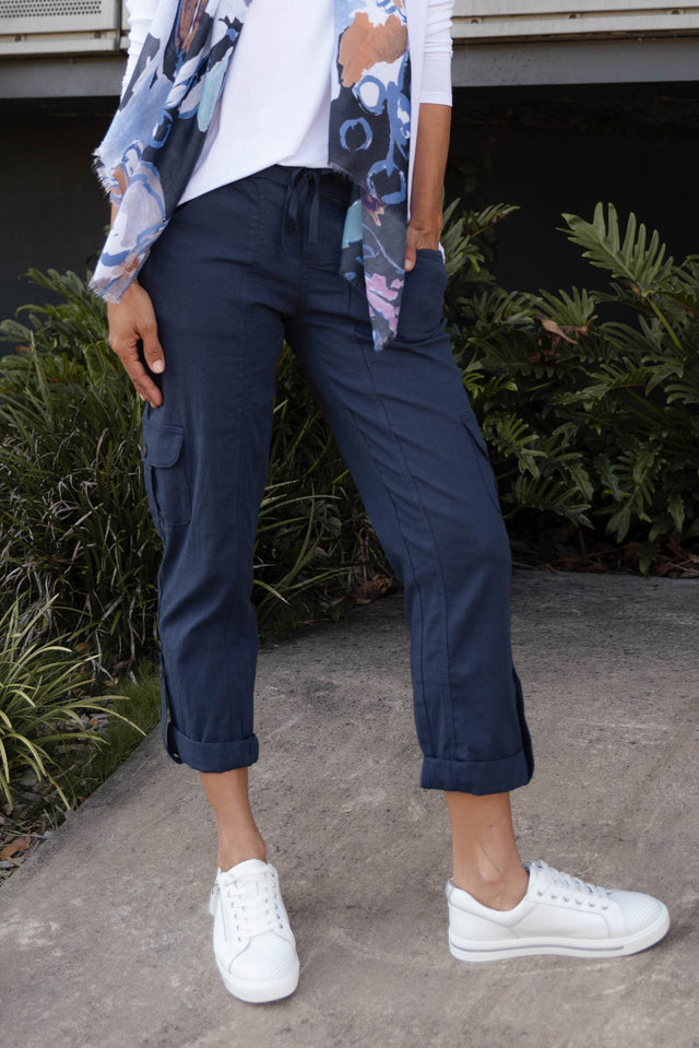 alt text|model:Brontie