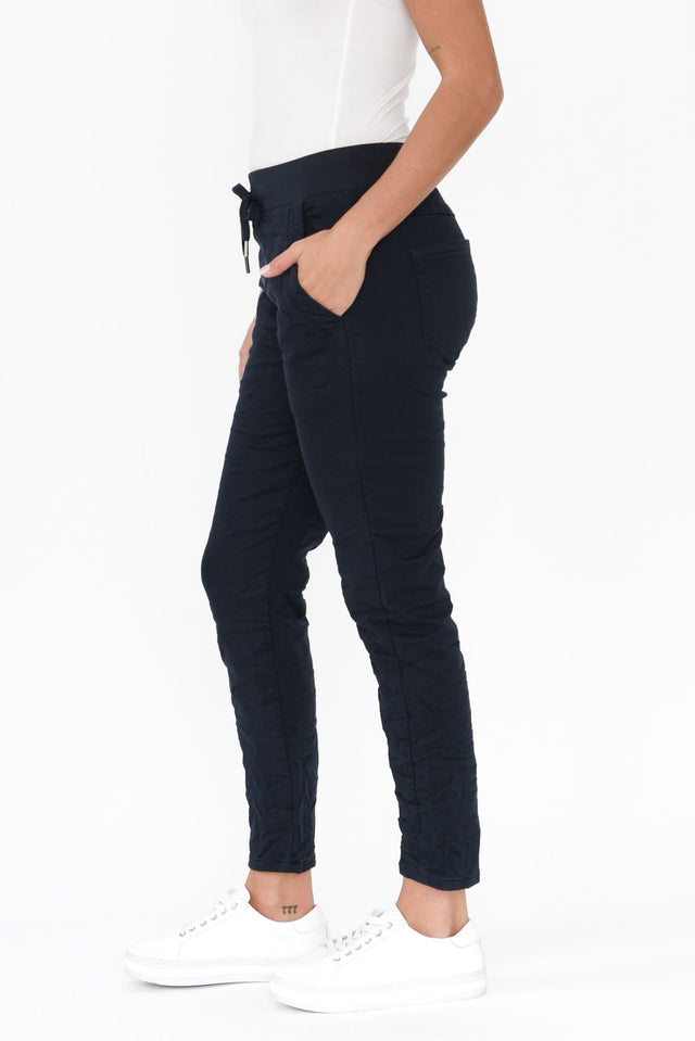 alt text|model:Brontie image 4