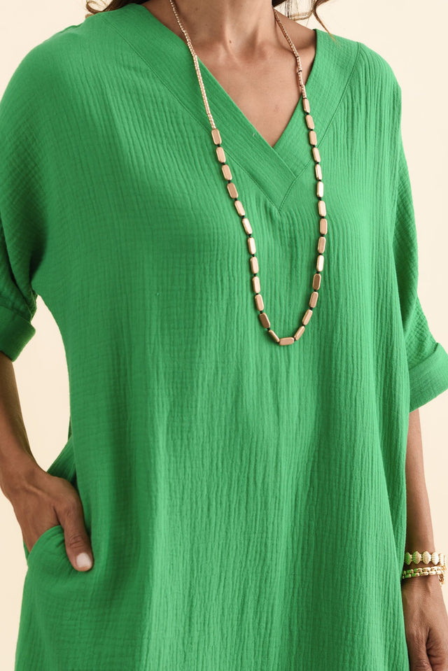 alt text|model:Cara image 5