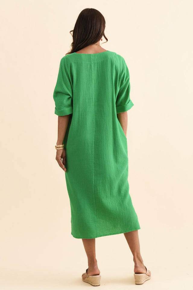 alt text|model:Cara image 4