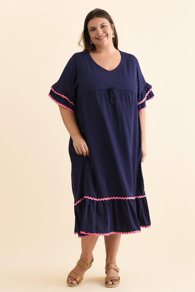 plus-size,curve-dresses,plus-size-sleeved-dresses,plus-size-midi-dresses,plus-size-evening-dresses,plus-size-wedding-guest-dresses,plus-size-cocktail-dresses,plus-size-formal-dresses,plus-size-mother-of-the-bride-dresses,plus-size-race-day-dresses,plus-size-summer-dresses,alt text|model:Gabby