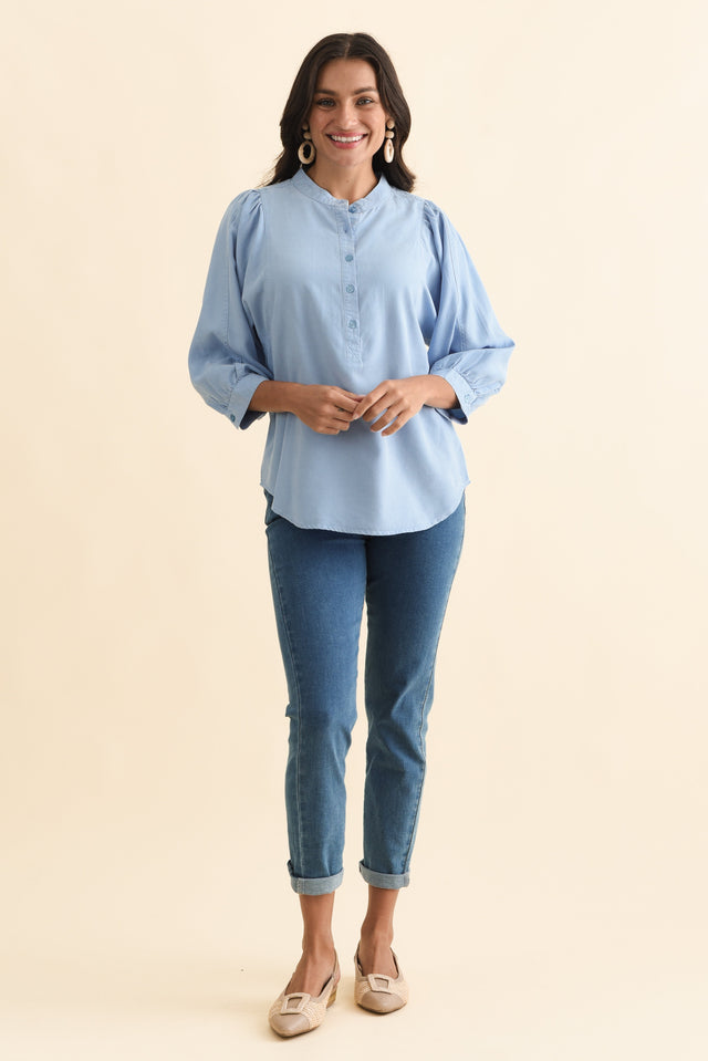 alt text|model:Brontie image 6