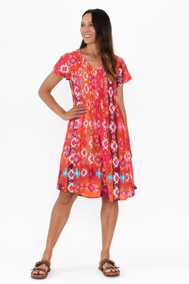 alt text|model:Cara image 7