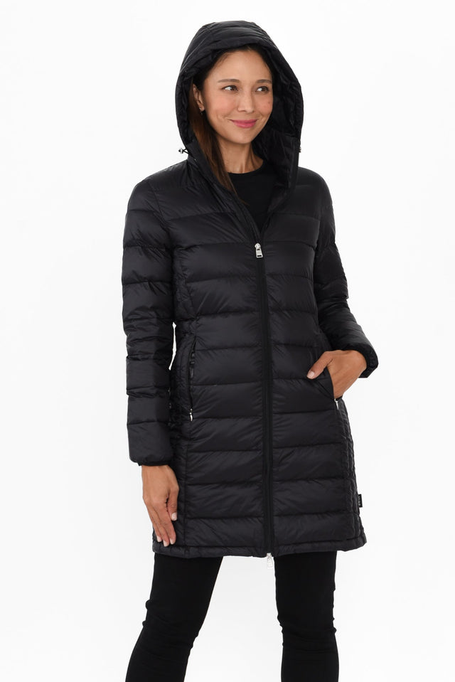 alt text|model:Cara image 7