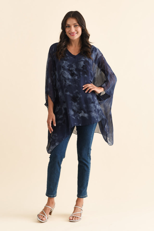 alt text|model:Brontie image 3