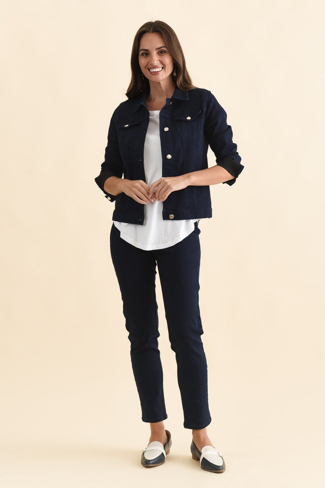 alt text|model:MJ image 4