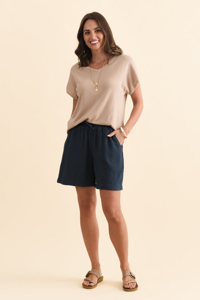 alt text|model:MJ image 2