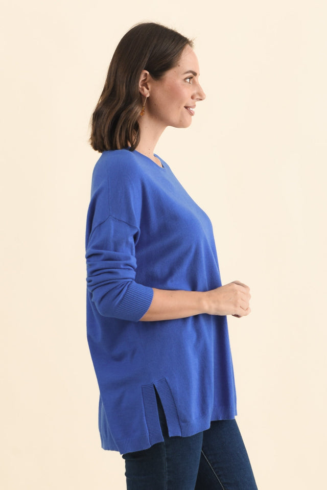 alt text|model:MJ image 3