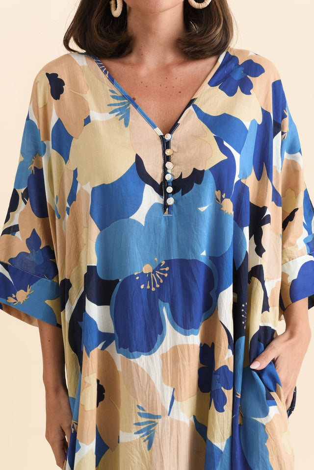 alt text|model:MJ image 6