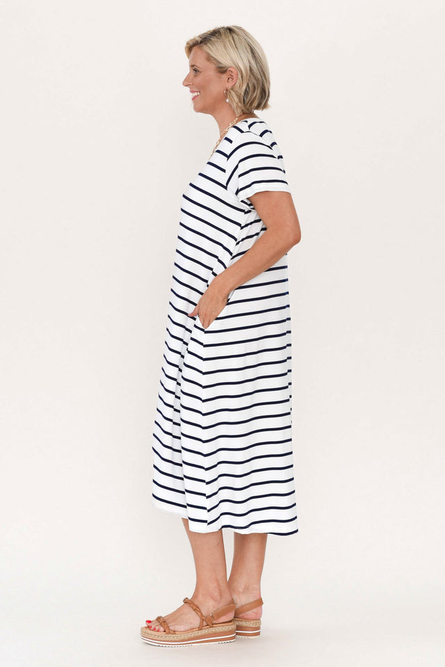 petite-dresses,petite alt text|model:Brooke image 9