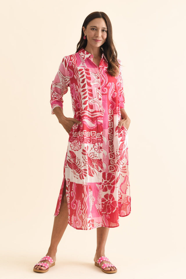 alt text|model:Cara image 7