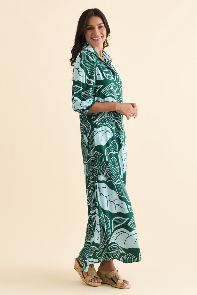 alt text|model:Brontie image 4