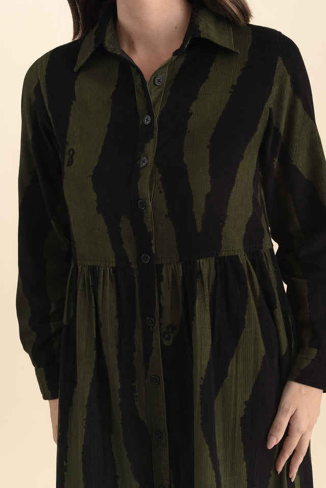 alt text|model:MJ image 5